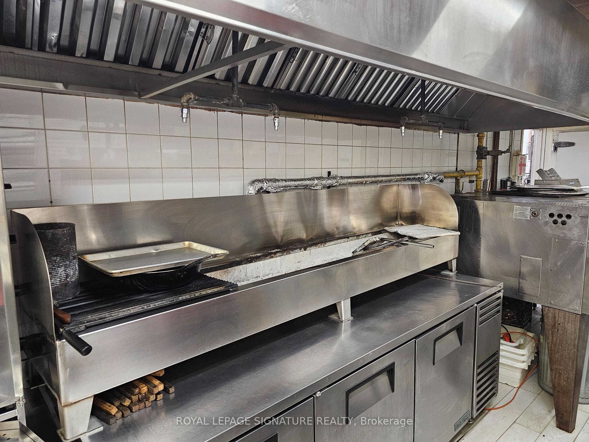 









1021


Wilson

Avenue,
Toronto,




ON
M3K 1G6

