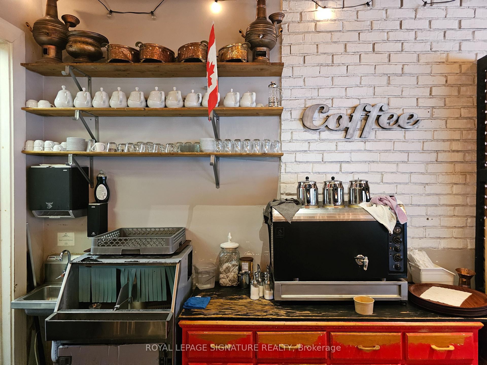 









1021


Wilson

Avenue,
Toronto,




ON
M3K 1G6

