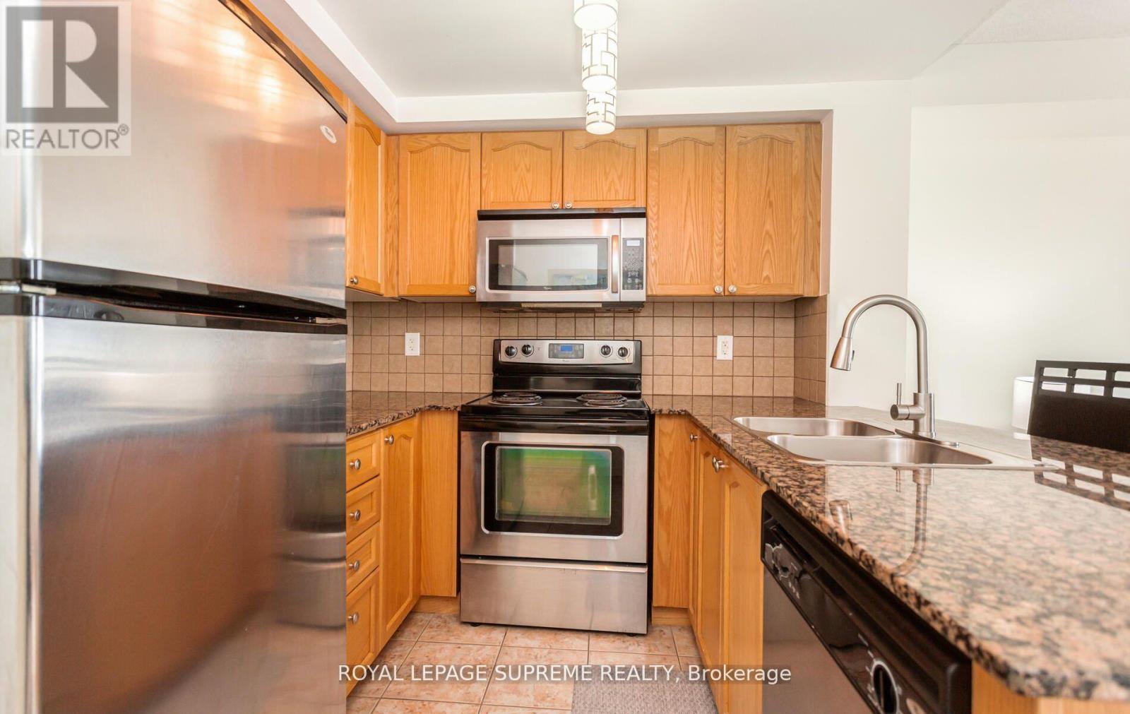 












1606 - 9 GEORGE STREET

,
Brampton,




Ontario
L6X0T6

