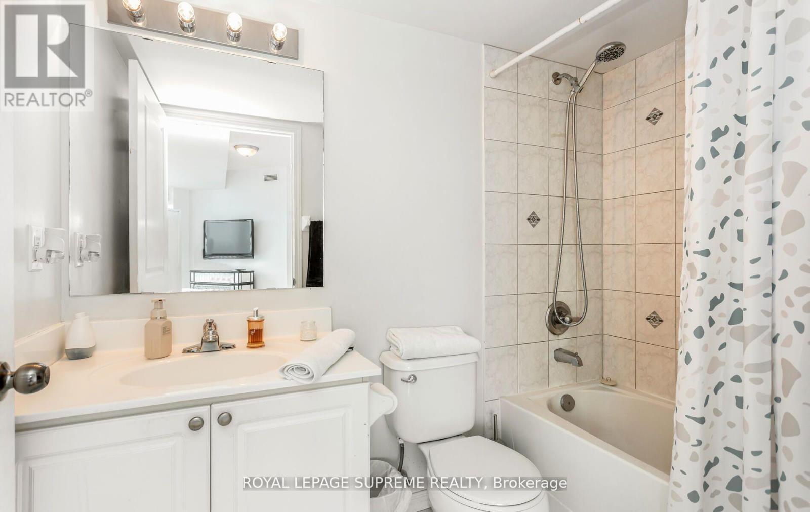 












1606 - 9 GEORGE STREET

,
Brampton,




Ontario
L6X0T6

