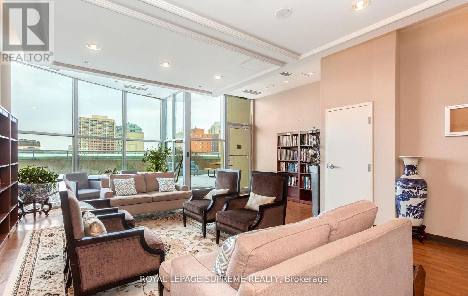 












1606 - 9 GEORGE STREET

,
Brampton,




Ontario
L6X0T6

