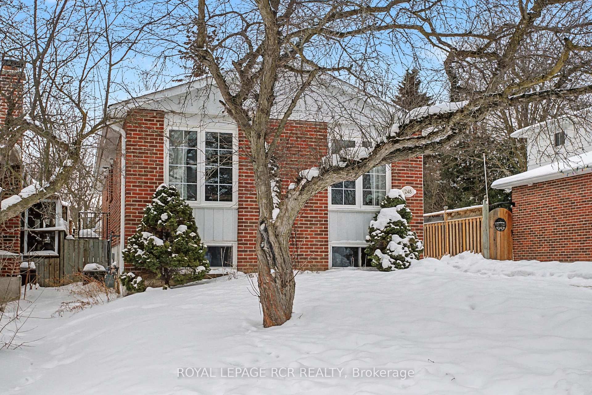 









248


Talbot

Crescent,
Newmarket,




ON
L3Y 1A3

