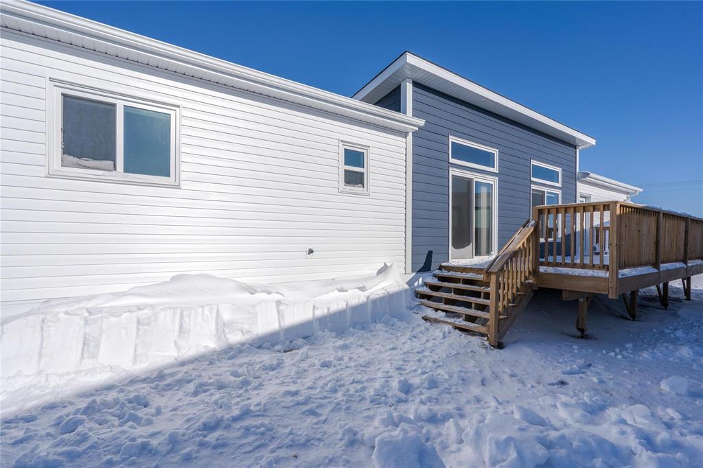 












47 Prairie Oak Drive

,
Mitchell,




Manitoba
R5G2X5

