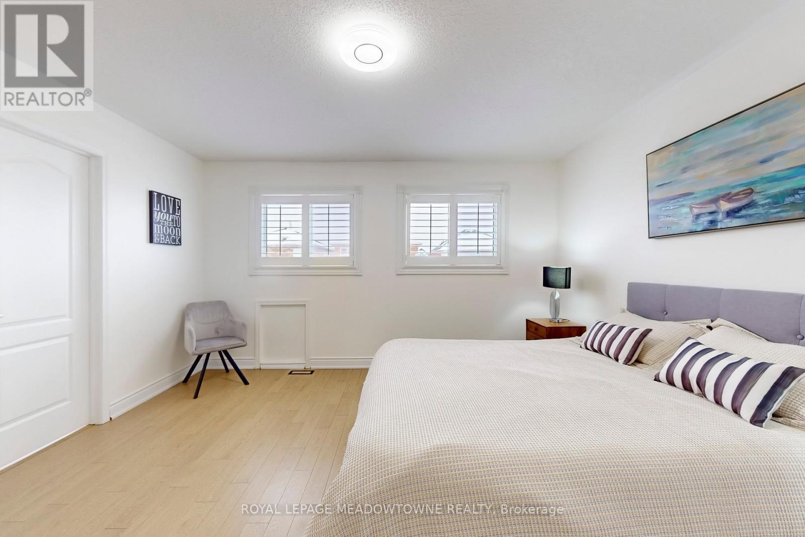 












7293 ROSEHURST DRIVE

,
Mississauga,




Ontario
L5N8H1

