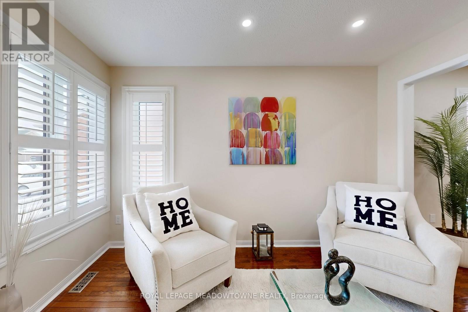 












7293 ROSEHURST DRIVE

,
Mississauga,




Ontario
L5N8H1

