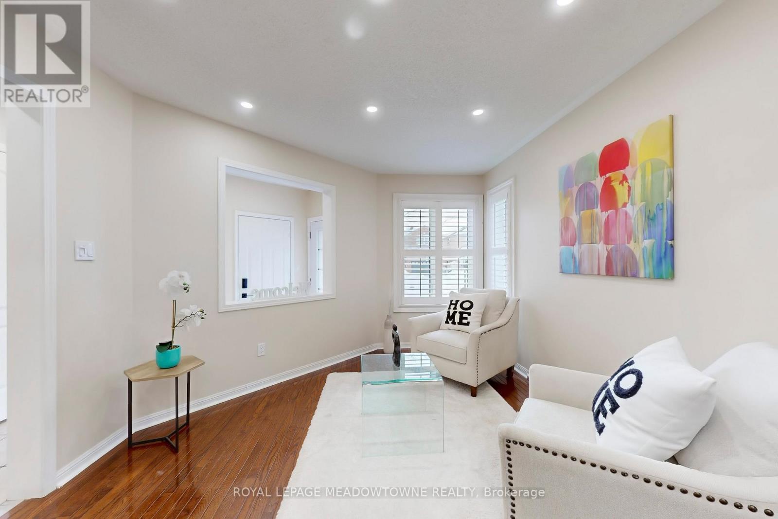 












7293 ROSEHURST DRIVE

,
Mississauga,




Ontario
L5N8H1

