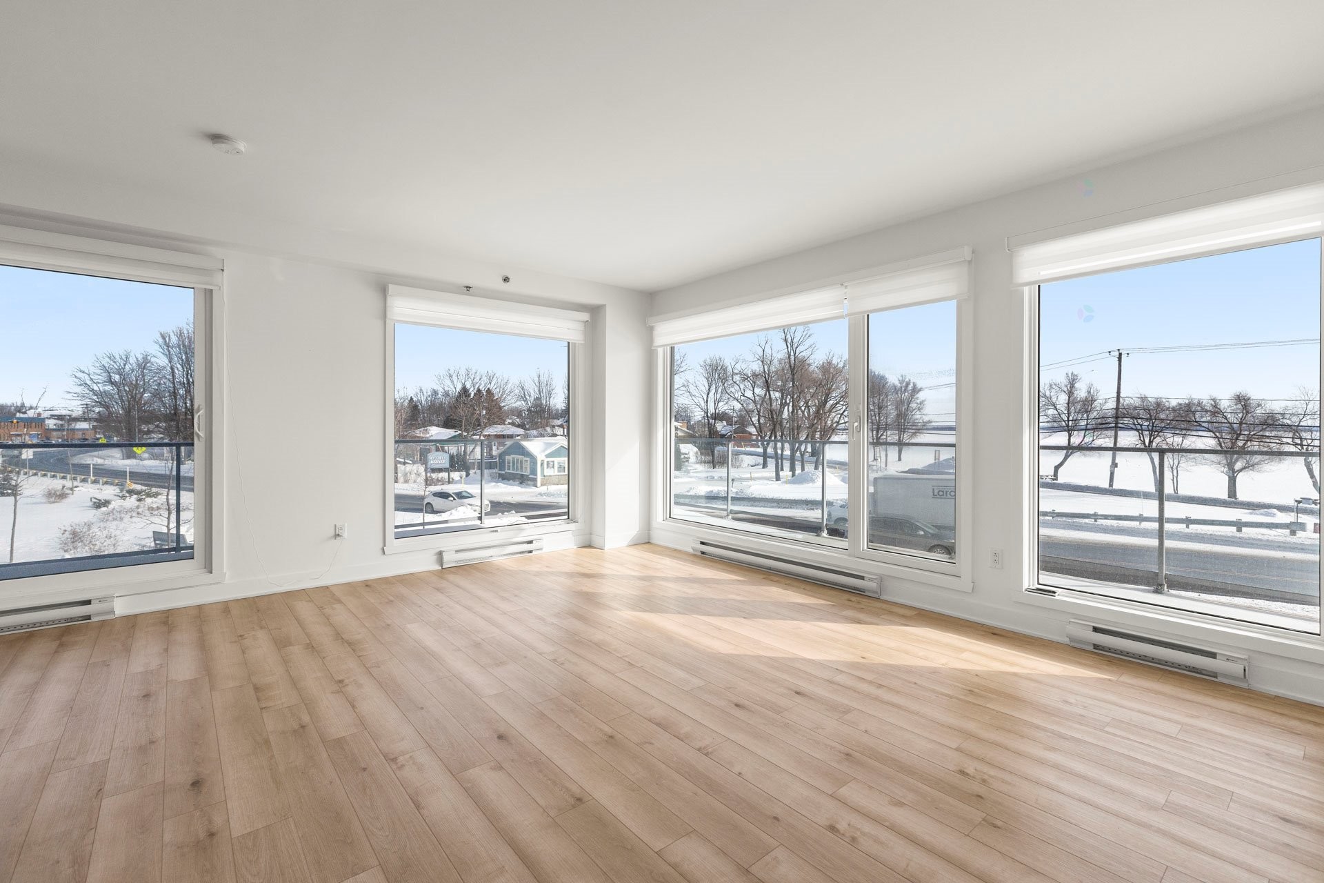 









170


Rue Principale

, 216,
Saint-Zotique,




QC
J0P1Z0

