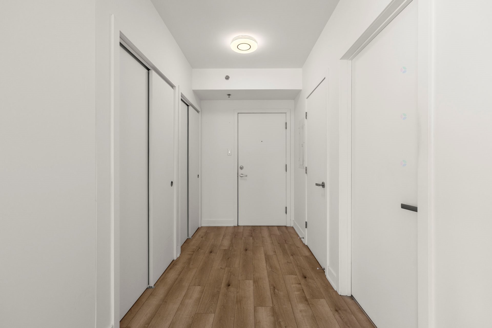 









170


Rue Principale

, 216,
Saint-Zotique,




QC
J0P1Z0

