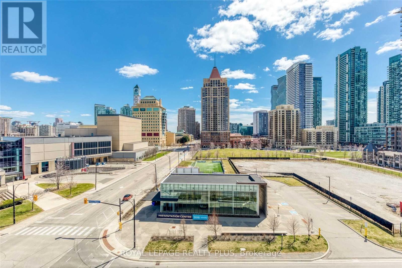 












603 - 365 PRINCE OF WALES DRIVE

,
Mississauga,




Ontario
L5B0G6

