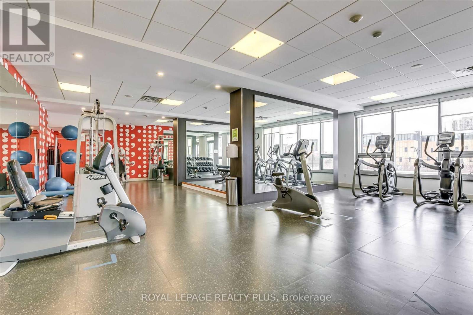 












603 - 365 PRINCE OF WALES DRIVE

,
Mississauga,




Ontario
L5B0G6

