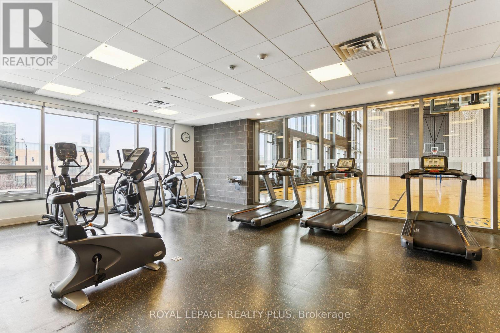 












603 - 365 PRINCE OF WALES DRIVE

,
Mississauga,




Ontario
L5B0G6

