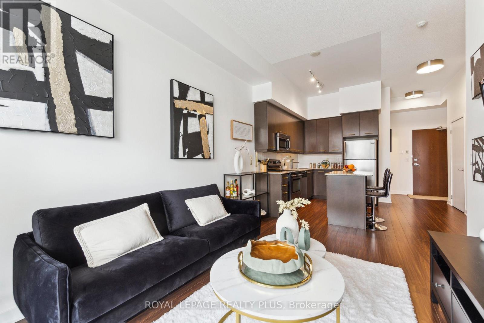 












603 - 365 PRINCE OF WALES DRIVE

,
Mississauga,




Ontario
L5B0G6

