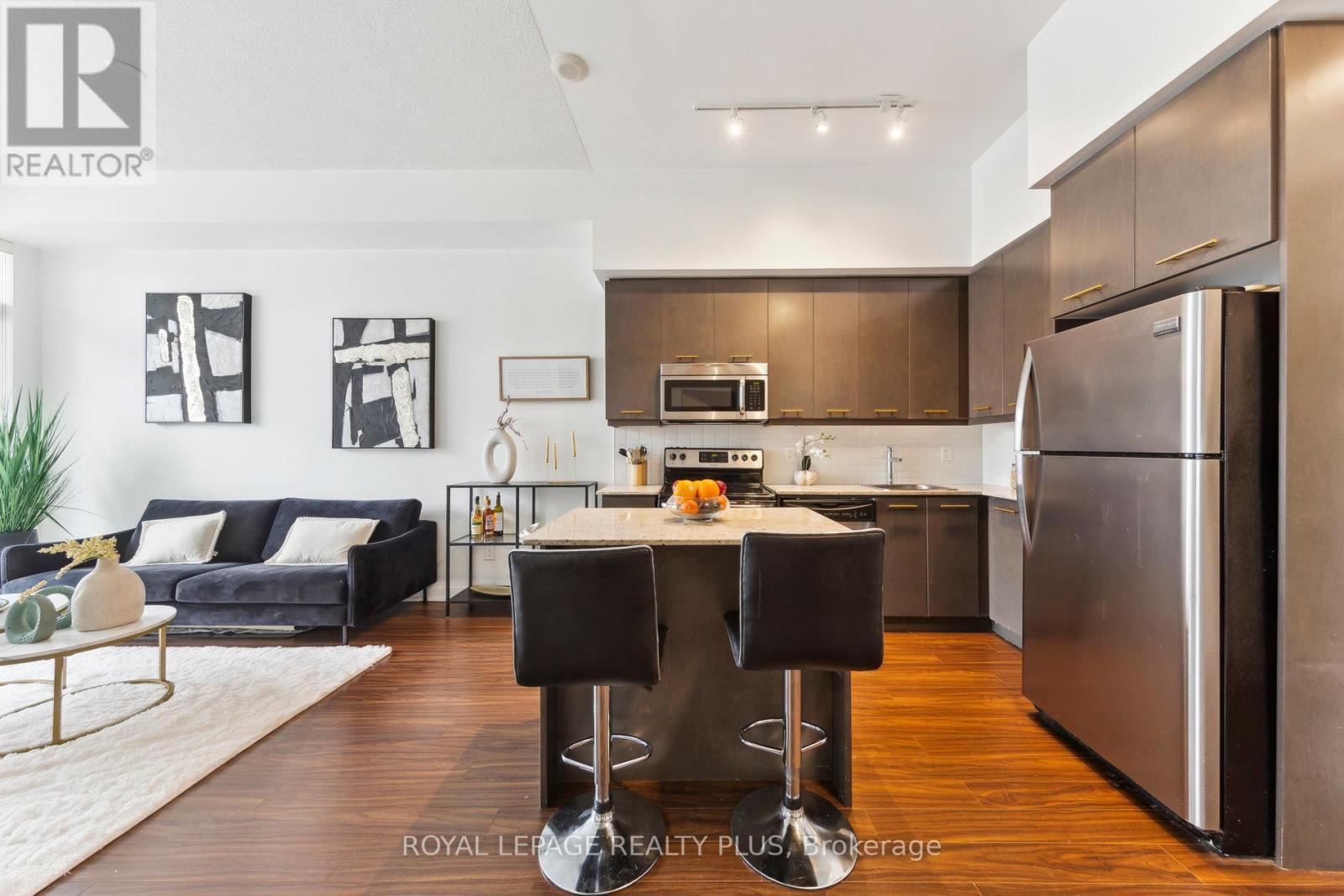 












603 - 365 PRINCE OF WALES DRIVE

,
Mississauga,




Ontario
L5B0G6

