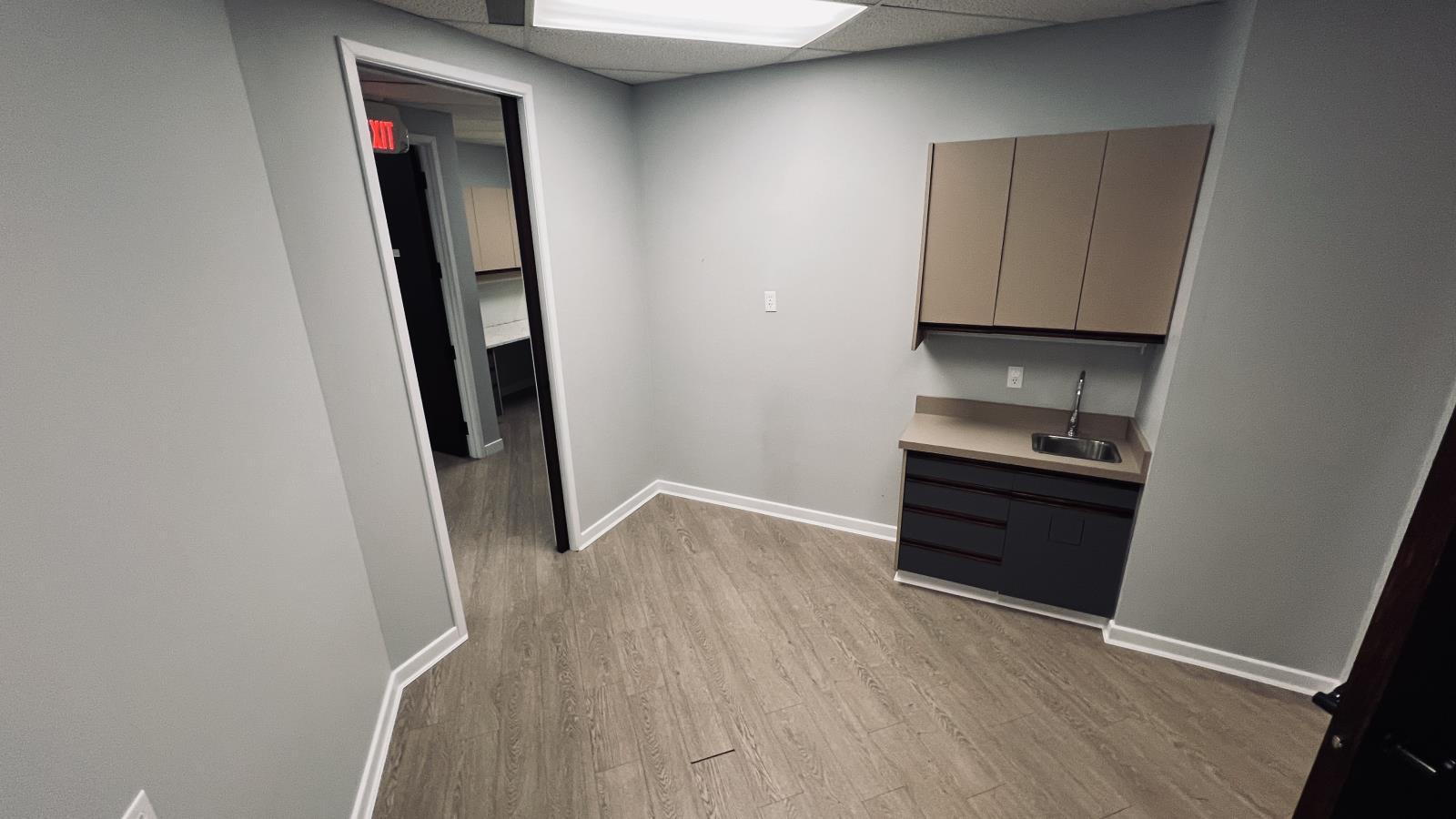 












95  McLeod Ave

,
Spruce Grove,




Alberta
T7X2Z6

