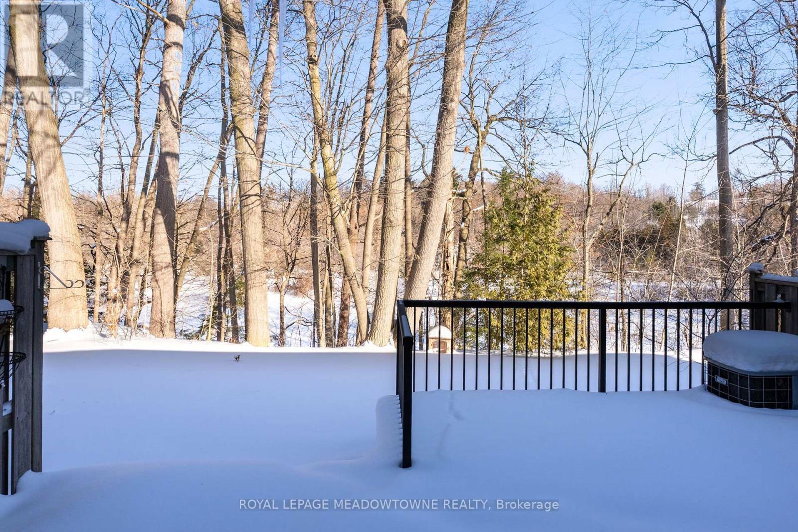 












51 LYNDEN CIRCLE

,
Halton Hills,




Ontario
L7G4Y7

