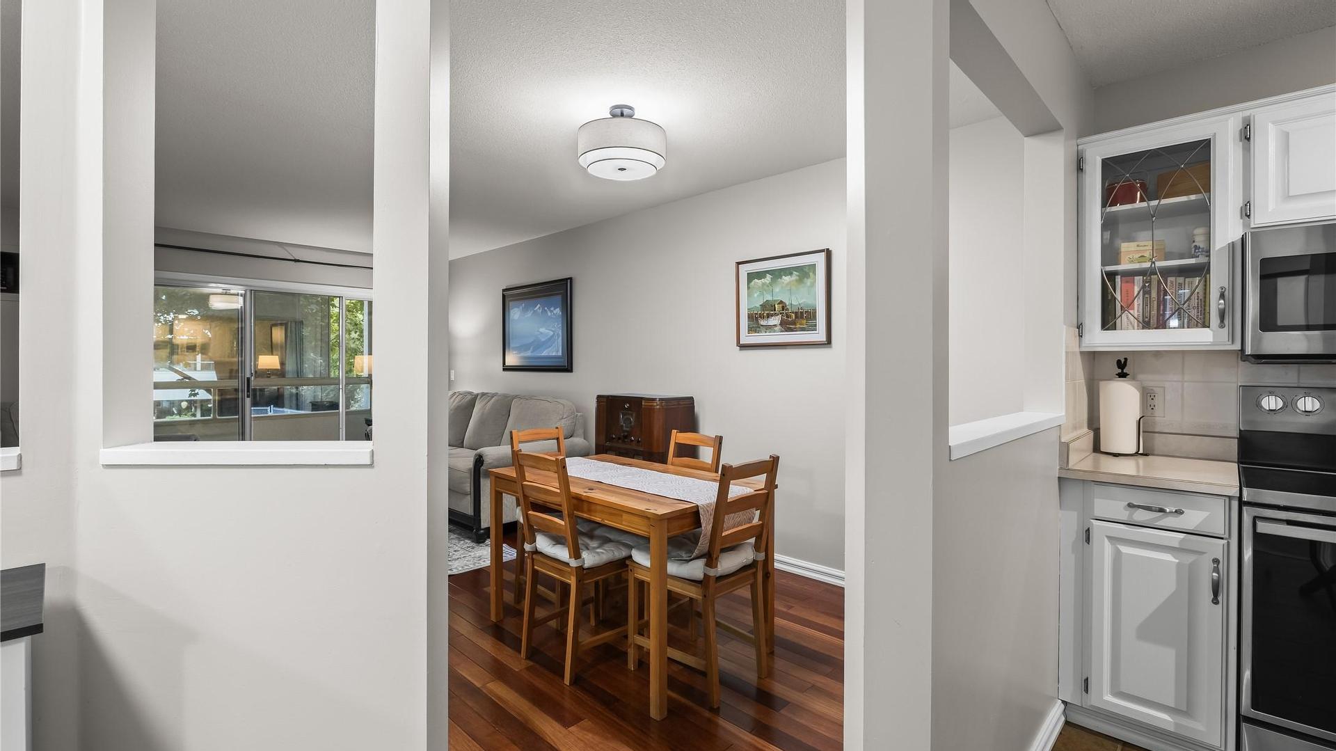 









200


Hollywood

Road, 205,
Kelowna,




BC
V1X 6Y9

