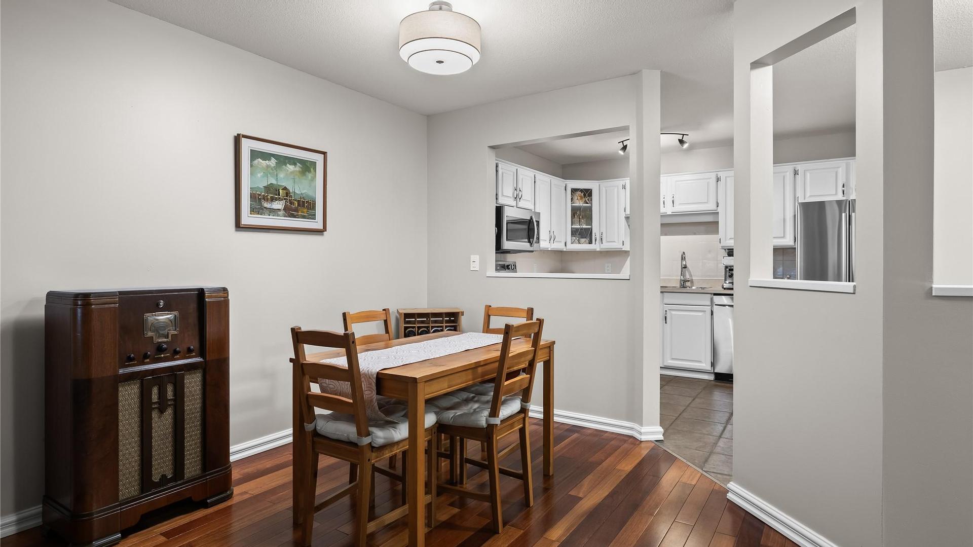 









200


Hollywood

Road, 205,
Kelowna,




BC
V1X 6Y9

