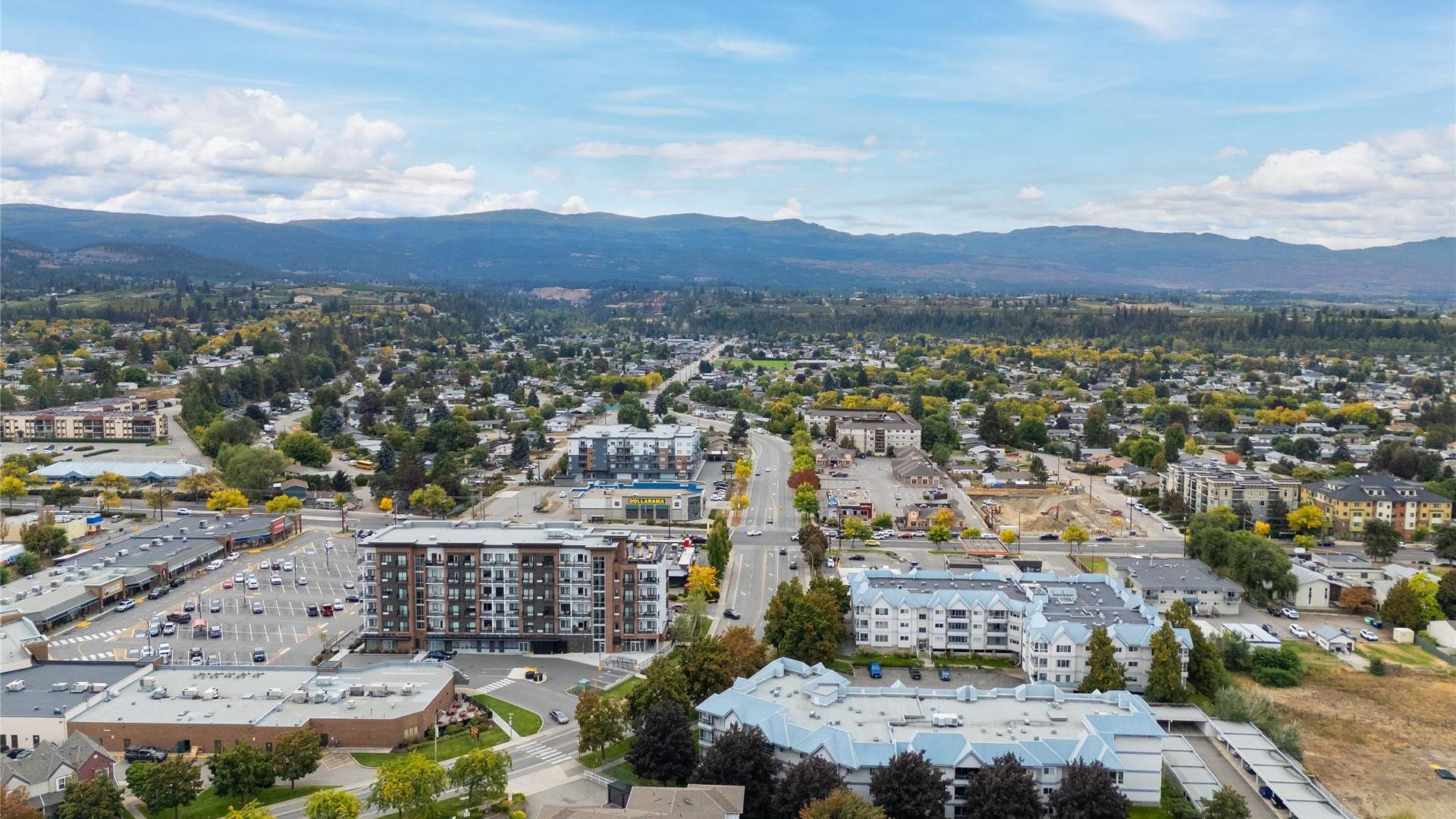 









200


Hollywood

Road, 205,
Kelowna,




BC
V1X 6Y9

