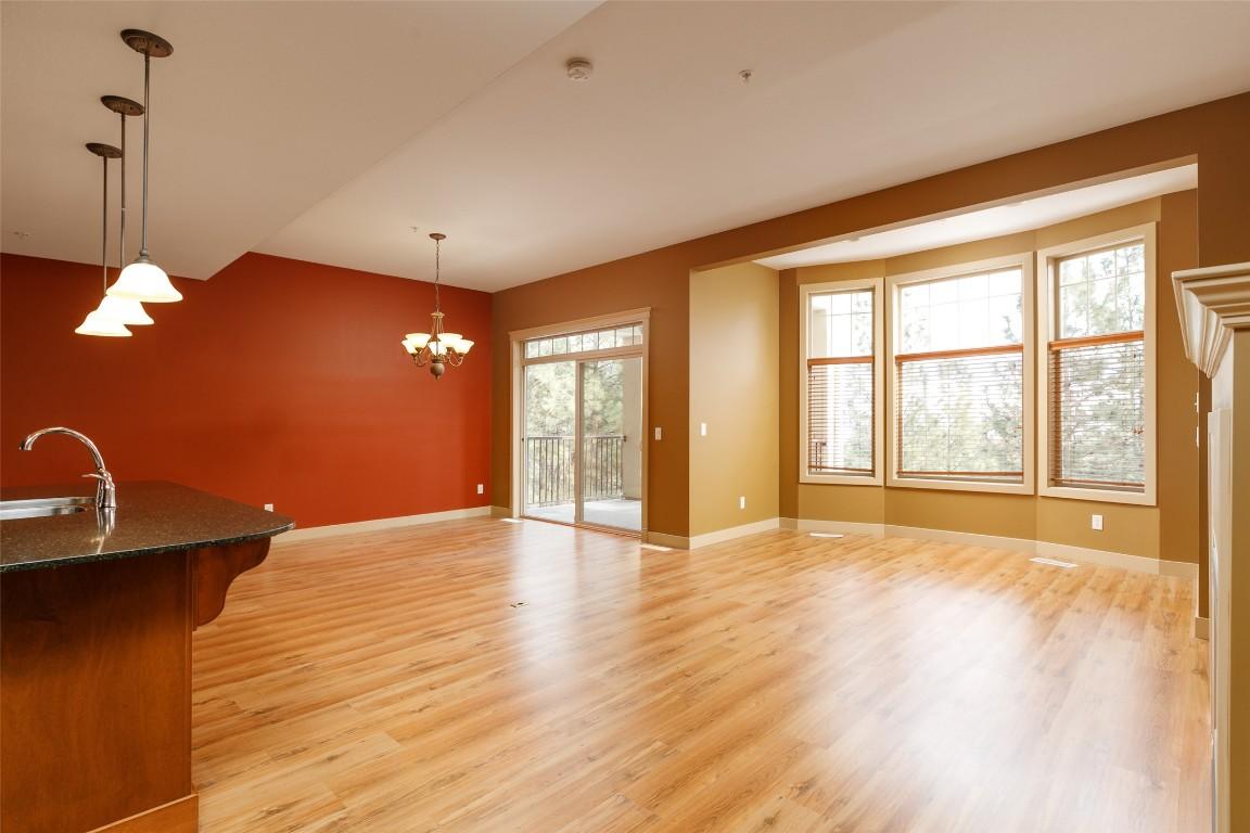 









1795


Country Club

Drive, 128,
Kelowna,




BC
V1V 2V9

