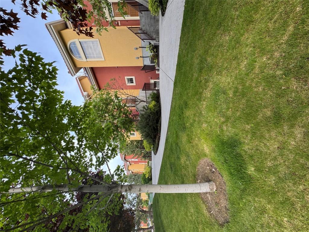 









1795


Country Club

Drive, 128,
Kelowna,




BC
V1V 2V9

