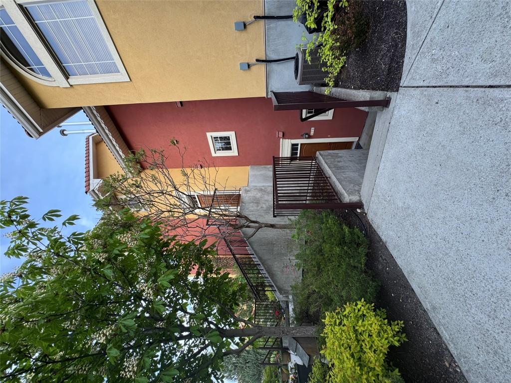 









1795


Country Club

Drive, 128,
Kelowna,




BC
V1V 2V9

