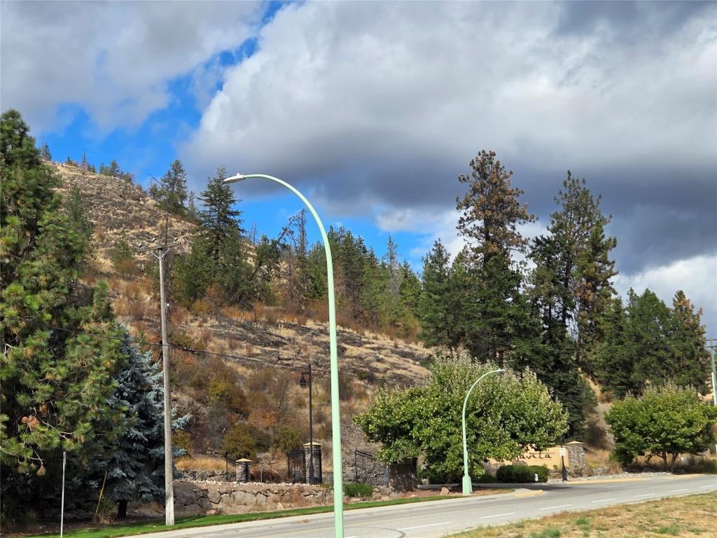 









2741


Auburn

Road,
West Kelowna,







BC
V1Z 3H7

