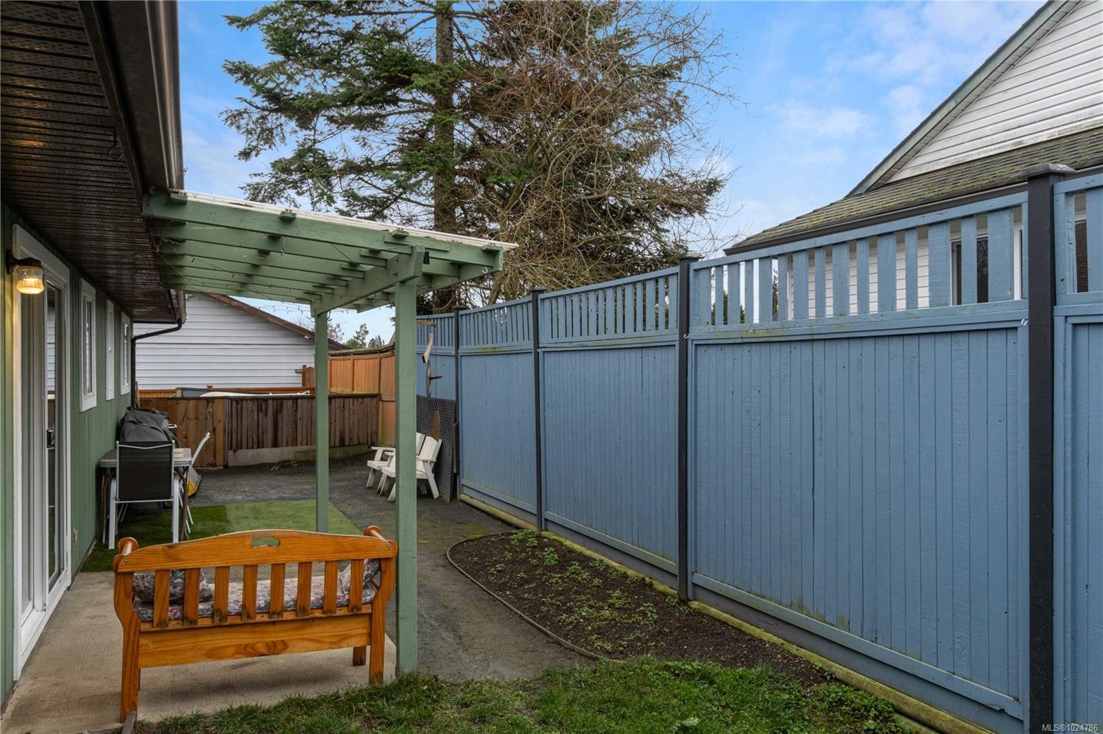 









260


Pym

St South,
Parksville,




BC
V9P 1G7

