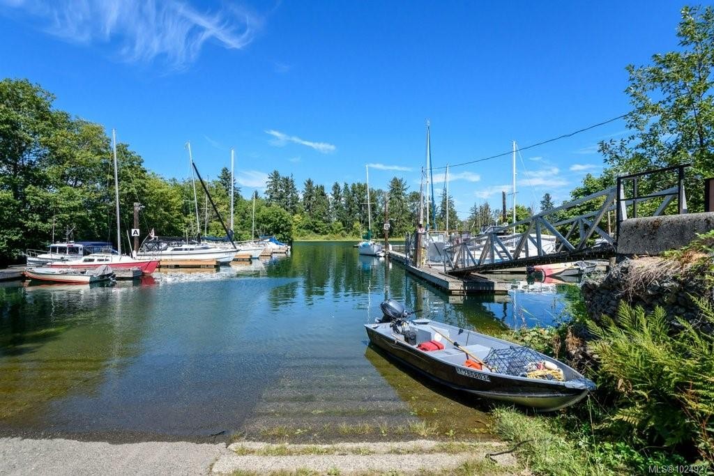 









119


20th

St, 14,
Courtenay,




BC
V9N 8B1

