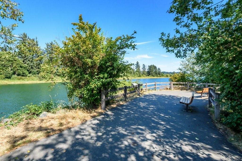 









119


20th

St, 14,
Courtenay,




BC
V9N 8B1

