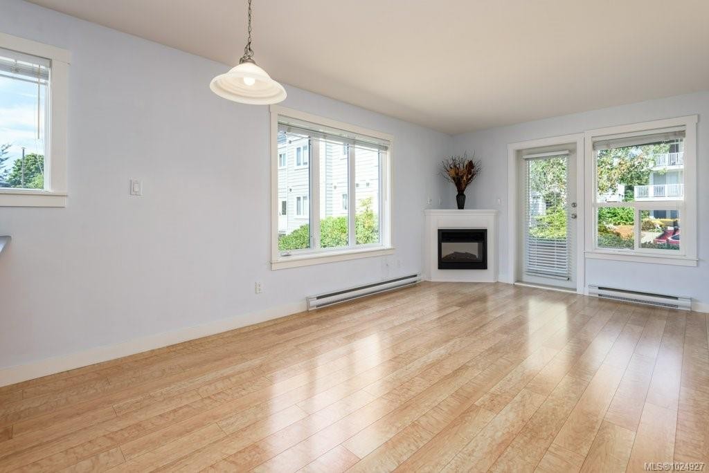 









119


20th

St, 14,
Courtenay,




BC
V9N 8B1

