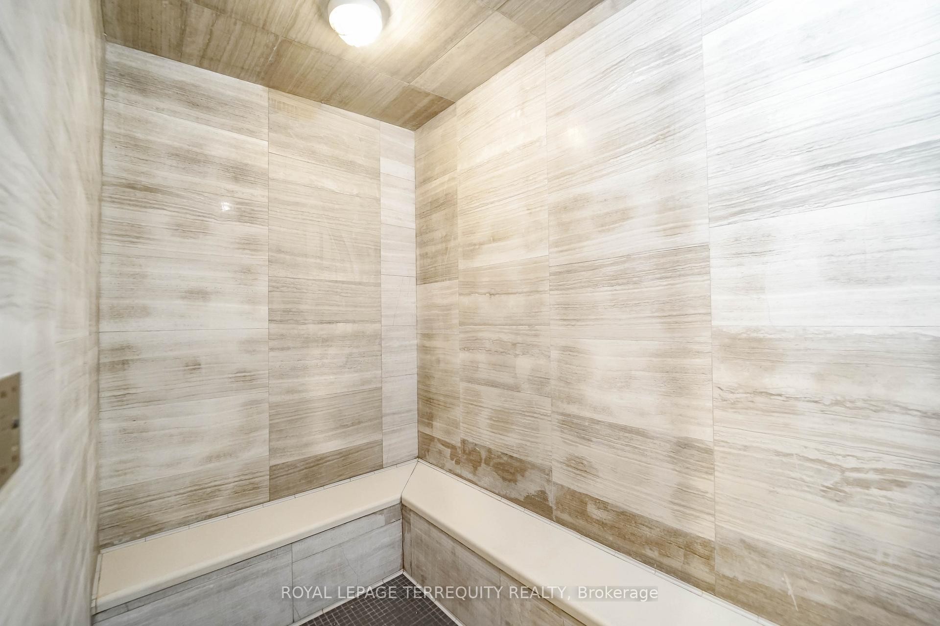 









29


Queens Quay

N/A East, 410,
Toronto,




ON
M5E 0A4

