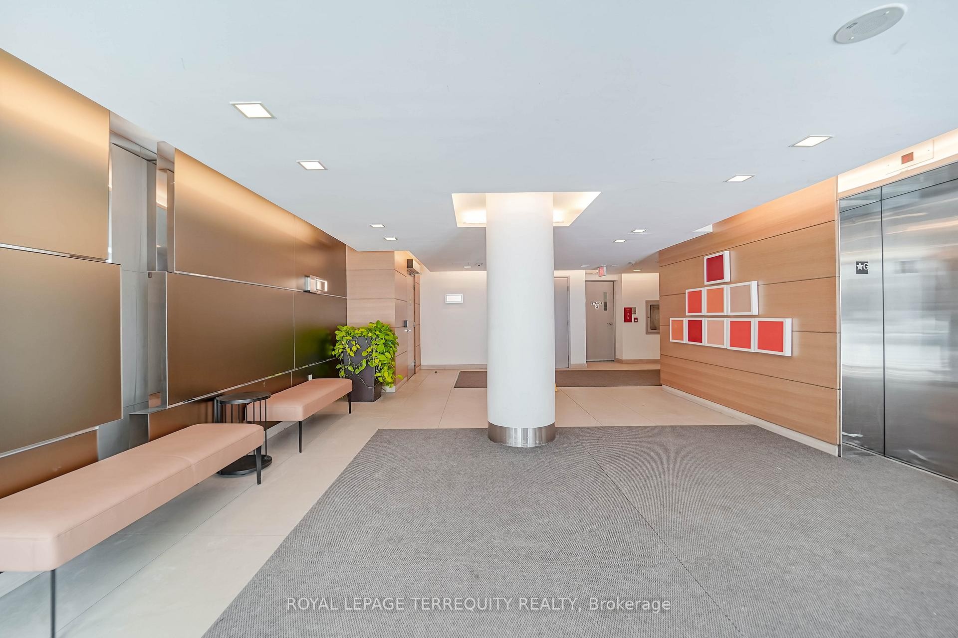 









29


Queens Quay

N/A East, 410,
Toronto,




ON
M5E 0A4

