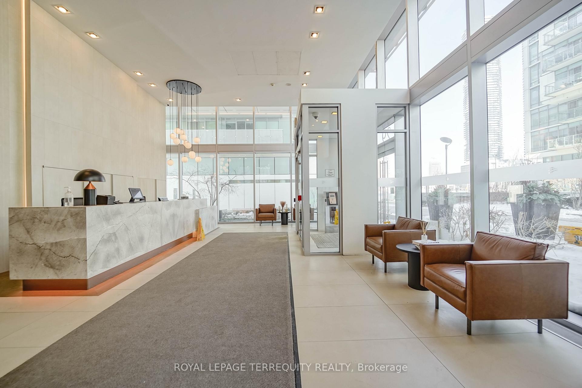 









29


Queens Quay

N/A East, 410,
Toronto,




ON
M5E 0A4

