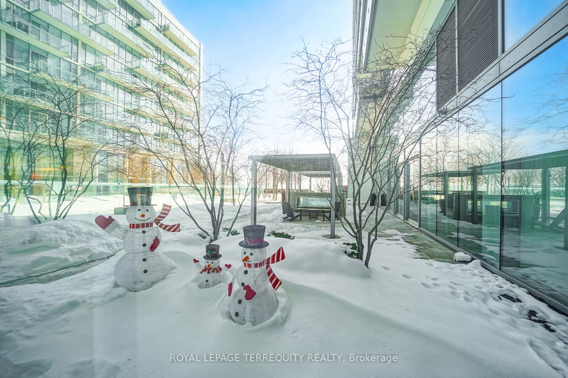 









29


Queens Quay

N/A East, 410,
Toronto,




ON
M5E 0A4

