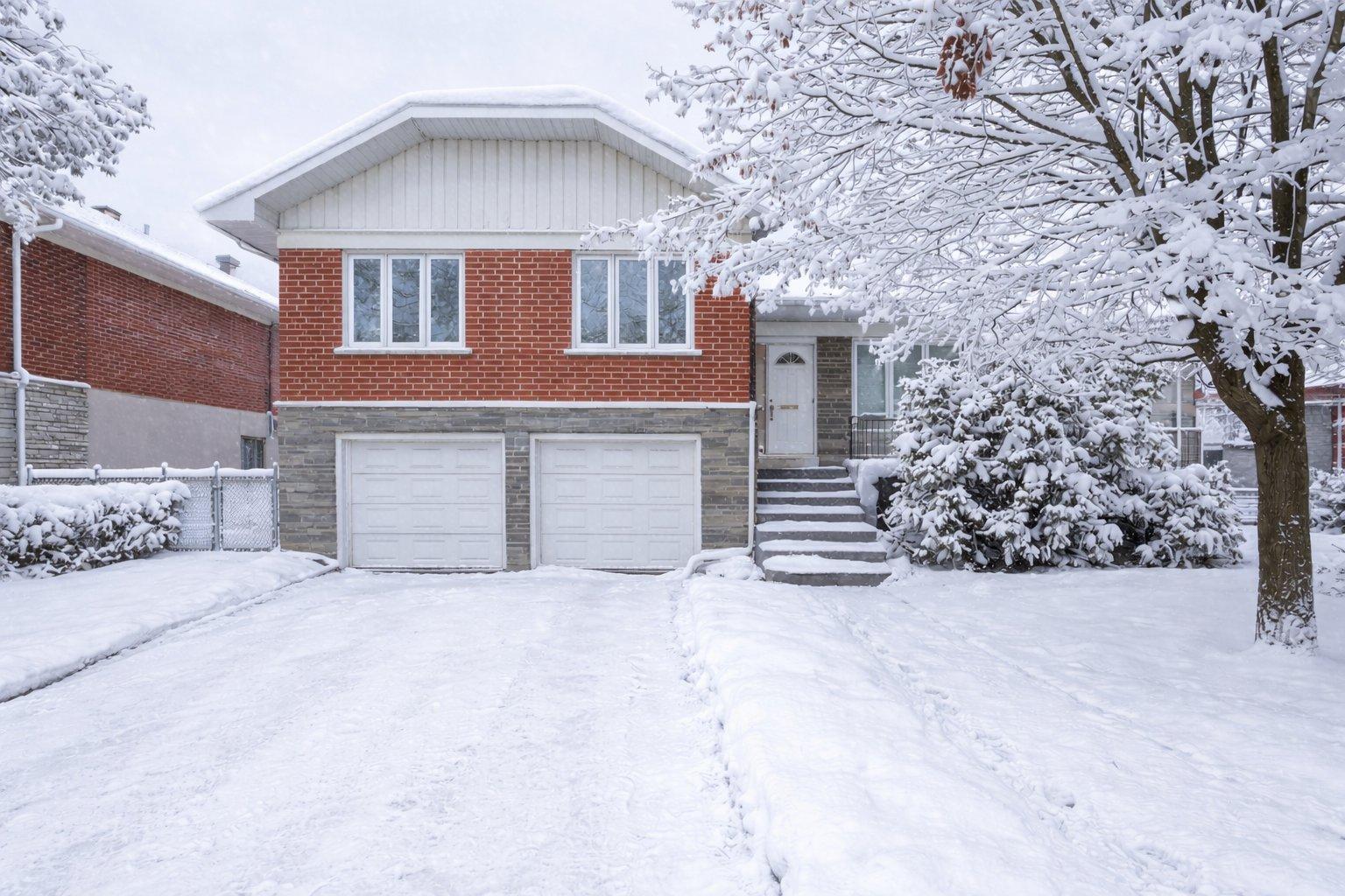 









4900


Boul. Cavendish

,
Montréal (Côte-des-Neiges/Notre-Dame-de-Grâce),




QC
H4V2R3

