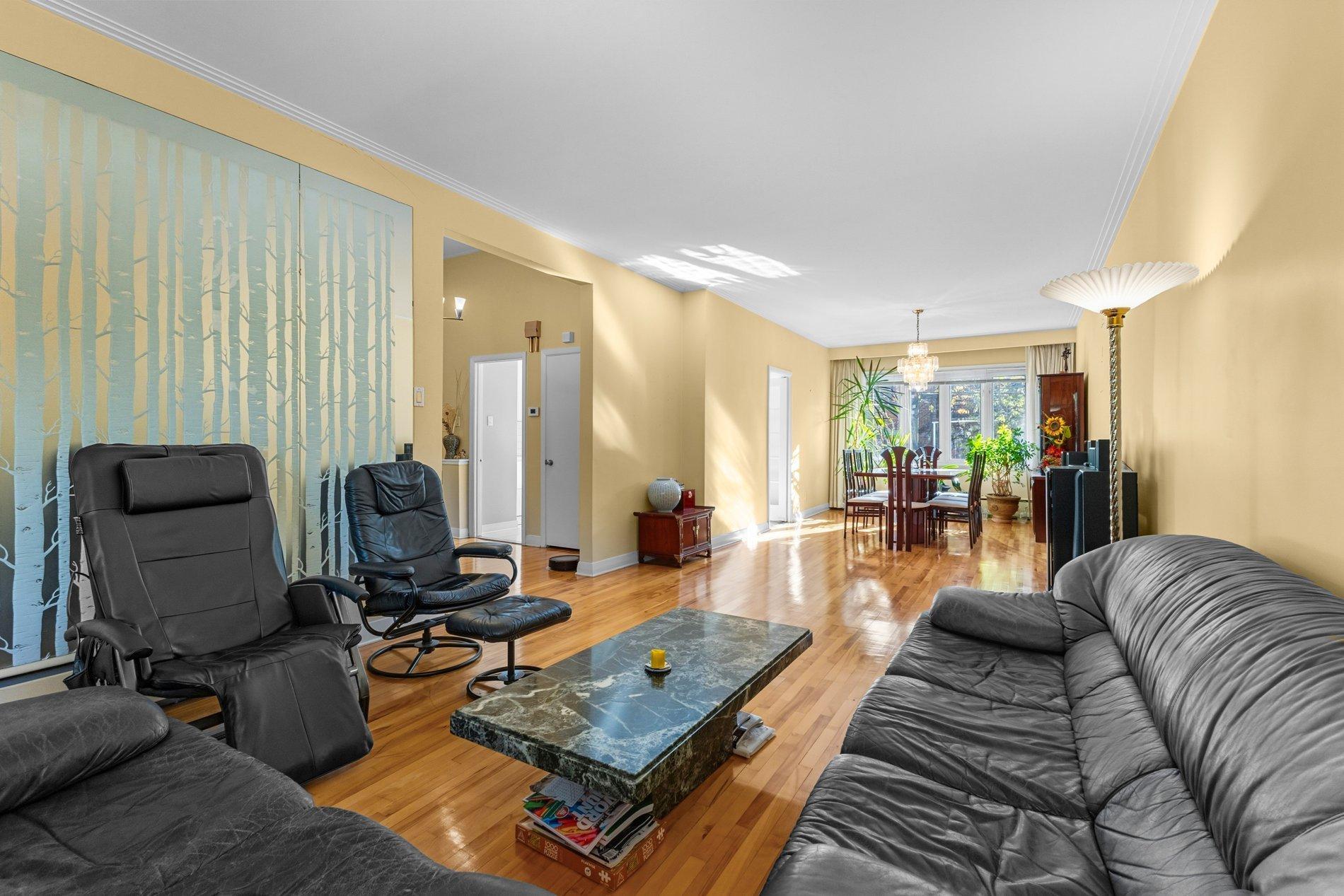 









4900


Boul. Cavendish

,
Montréal (Côte-des-Neiges/Notre-Dame-de-Grâce),




QC
H4V2R3

