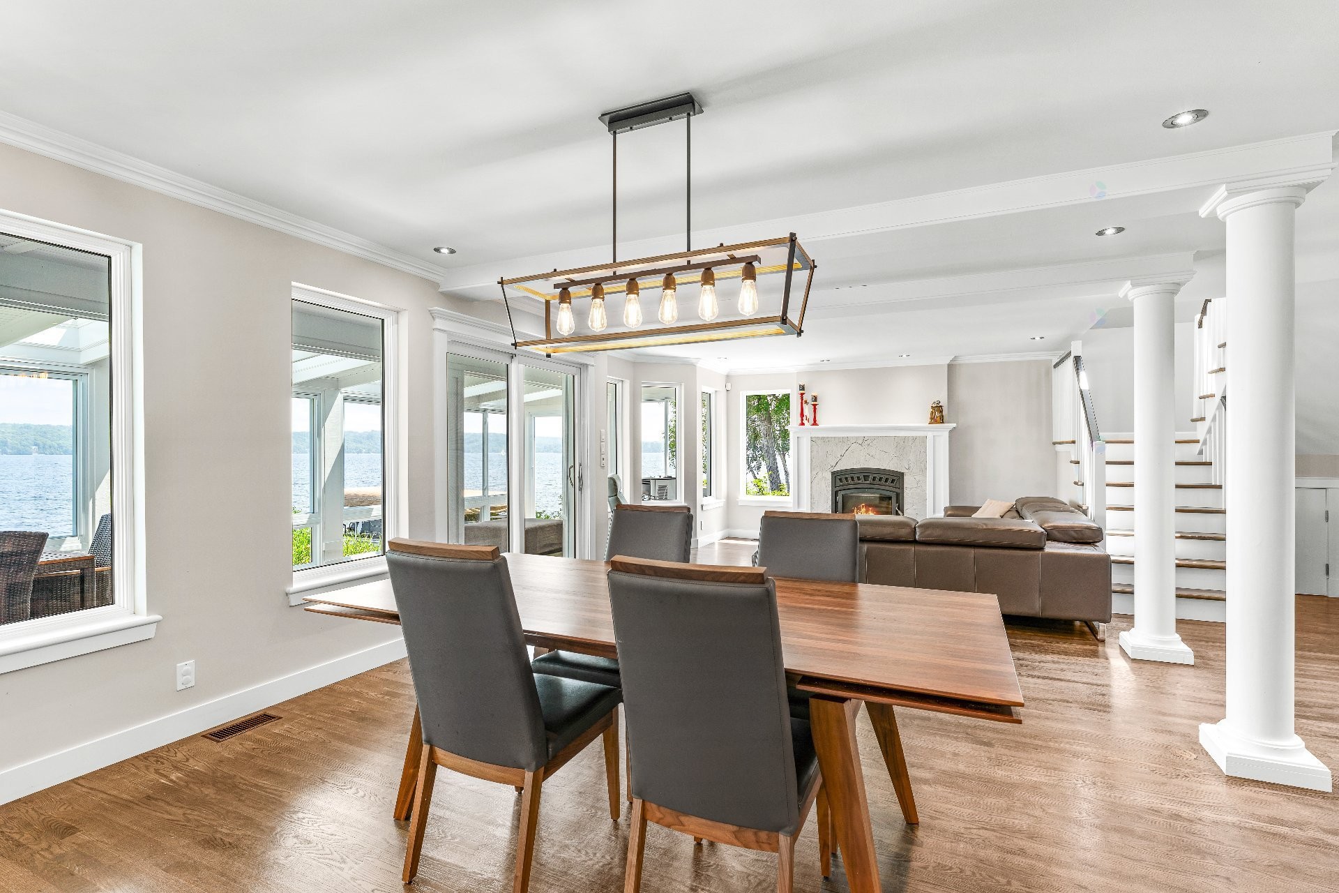 









916


Ch. Viens

,
Magog,




QC
J1X7T1

