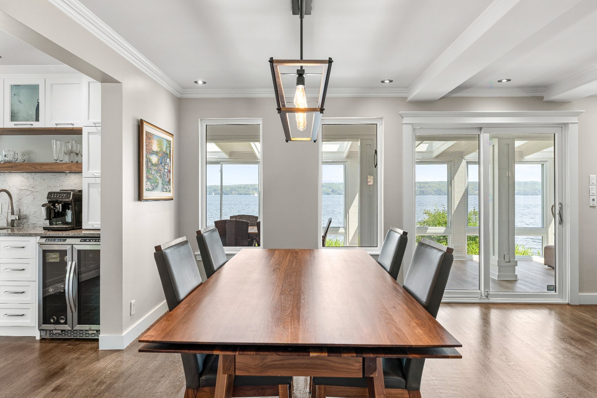 









916


Ch. Viens

,
Magog,




QC
J1X7T1

