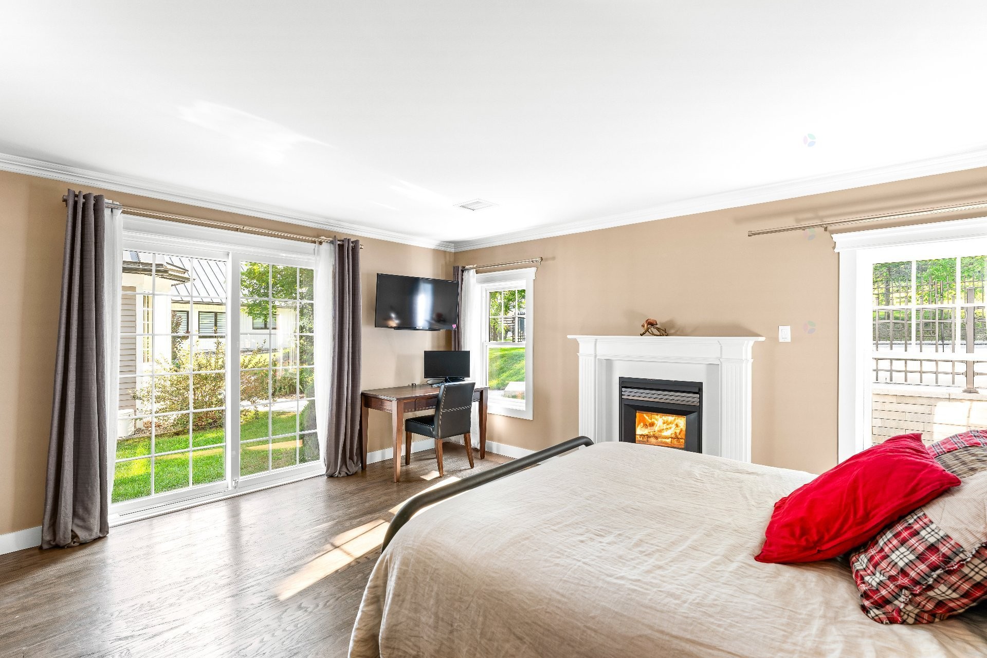 









916


Ch. Viens

,
Magog,




QC
J1X7T1

