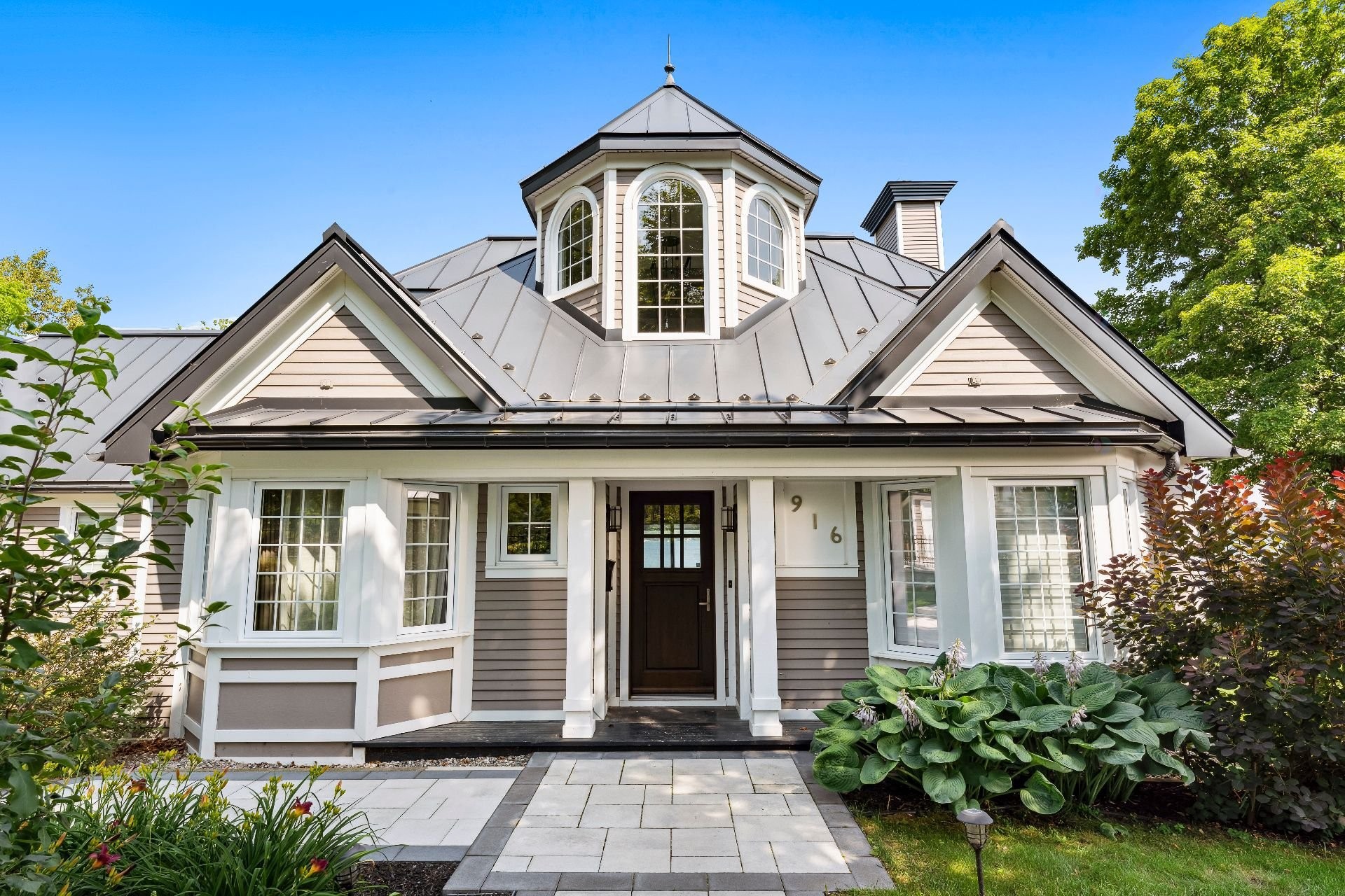 









916


Ch. Viens

,
Magog,




QC
J1X7T1

