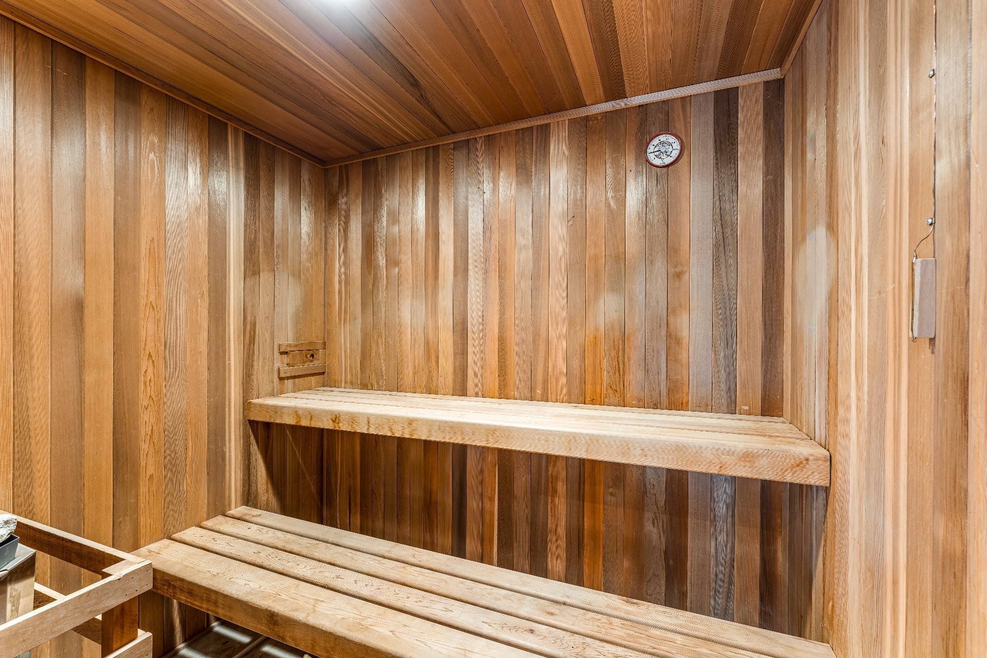 









916


Ch. Viens

,
Magog,




QC
J1X7T1

