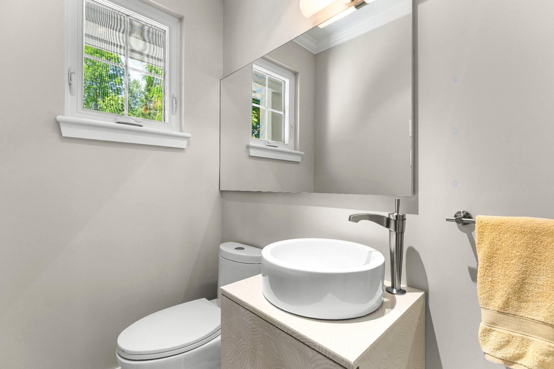 









916


Ch. Viens

,
Magog,




QC
J1X7T1

