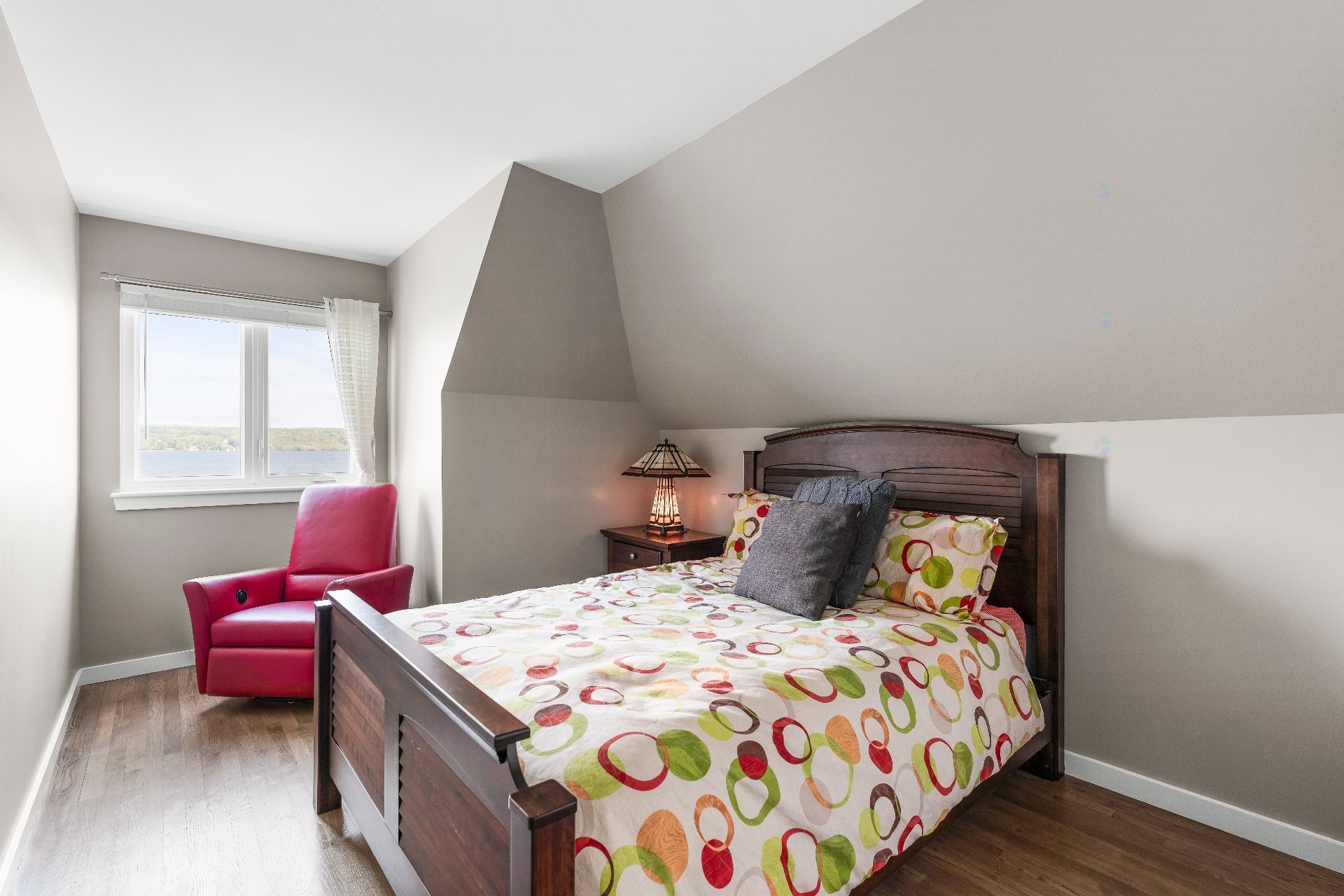 









916


Ch. Viens

,
Magog,




QC
J1X7T1

