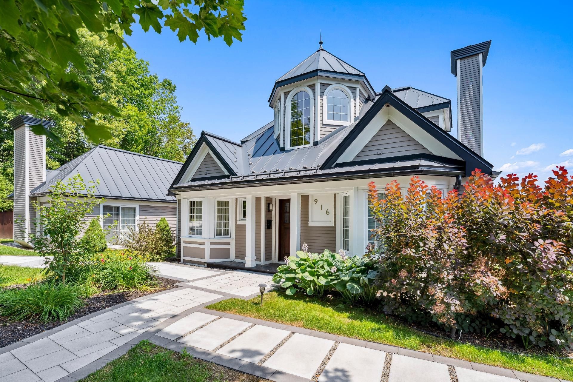 









916


Ch. Viens

,
Magog,




QC
J1X7T1

