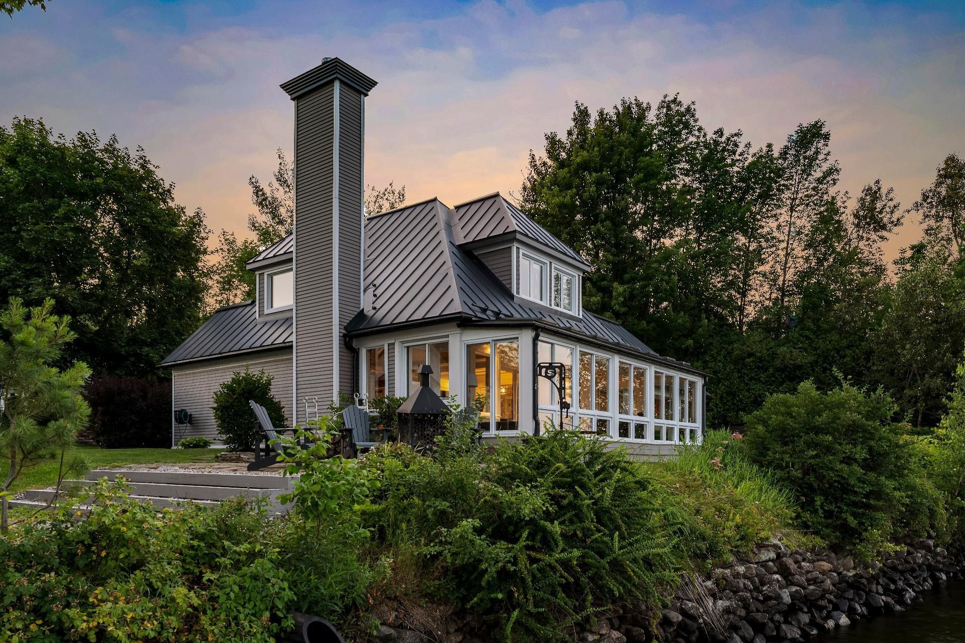 









916


Ch. Viens

,
Magog,




QC
J1X7T1

