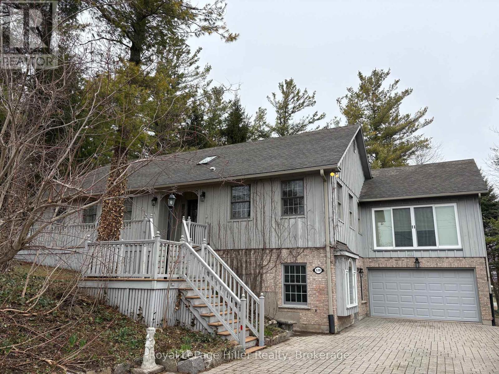 












530 HOLMES STREET

,
Central Huron (Goderich),




Ontario
N0M1L0

