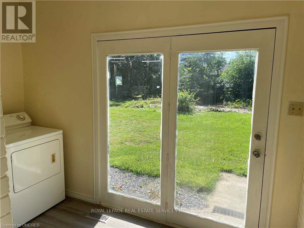












496 WALKER'S LINE

,
Burlington,




Ontario
L7N2E2

