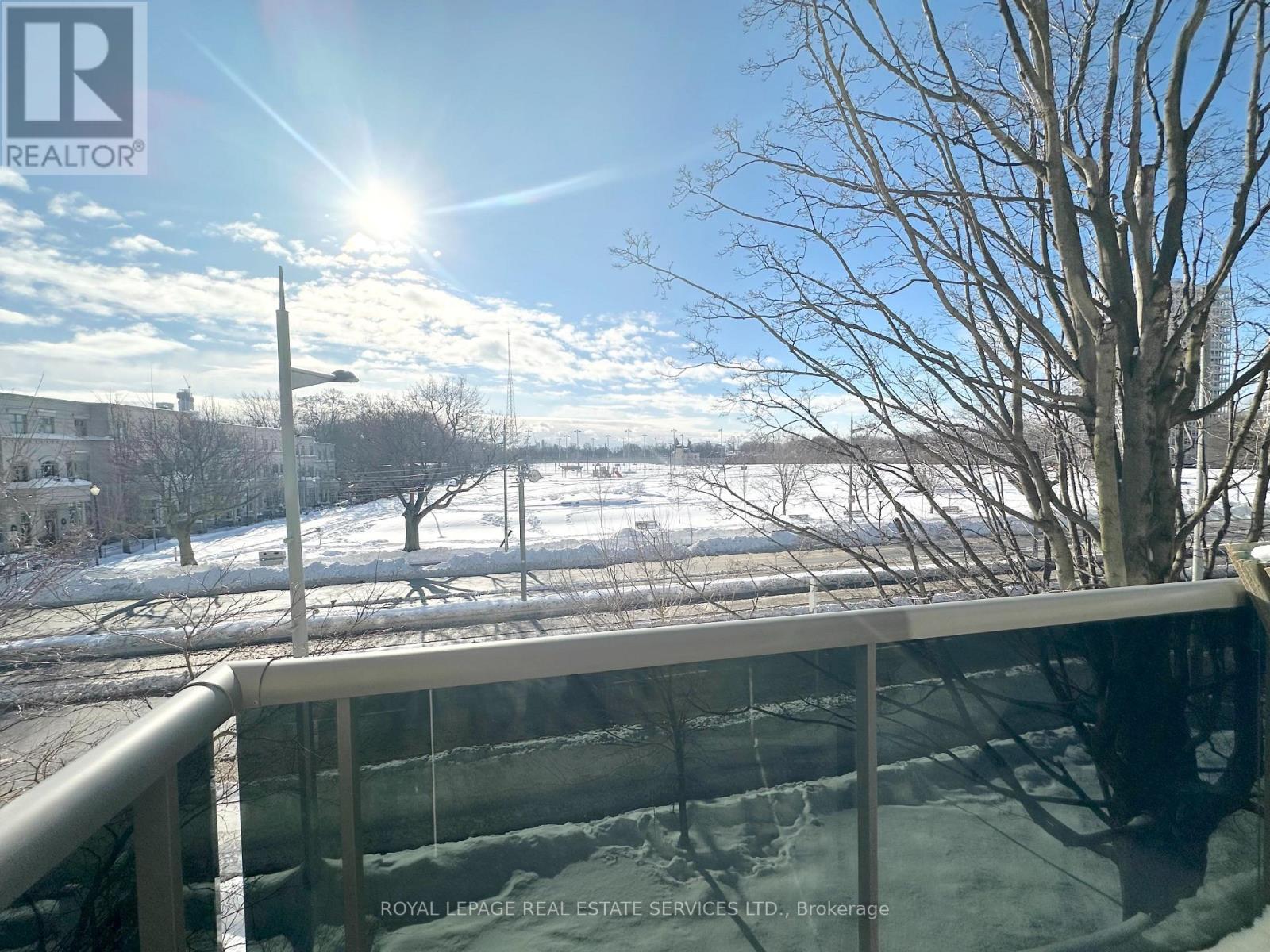 












208 - 276 ST CLAIR AVENUE W

,
Toronto,




Ontario
M4V1R9

