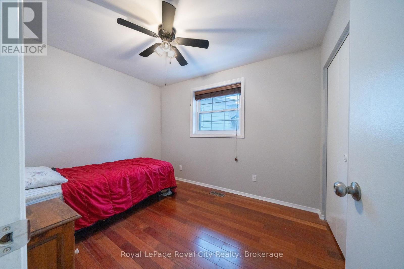 












43 PATIENCE CRESCENT

,
London South (South X),




Ontario
N6E2K7

