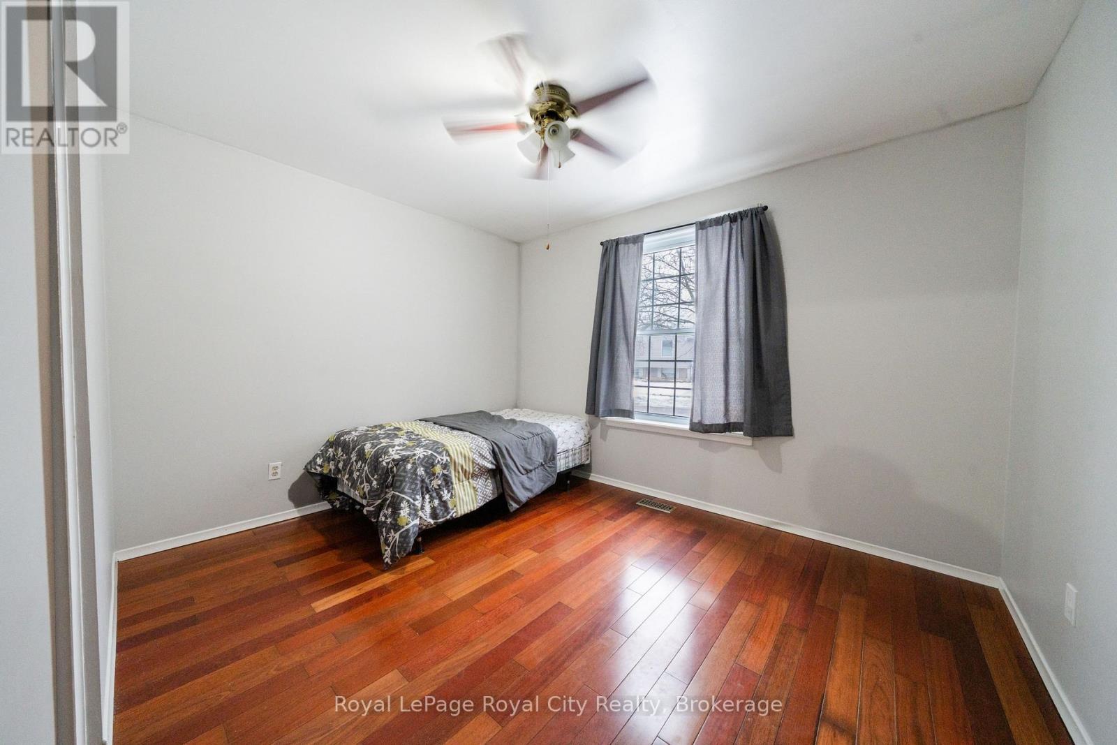 












43 PATIENCE CRESCENT

,
London South (South X),




Ontario
N6E2K7

